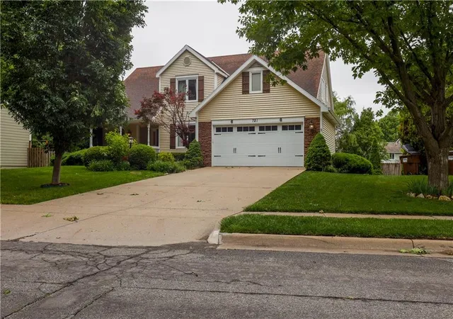 1st image of 721 Eldridge St, Lawrence, KS 66049 | MLS# 2618720