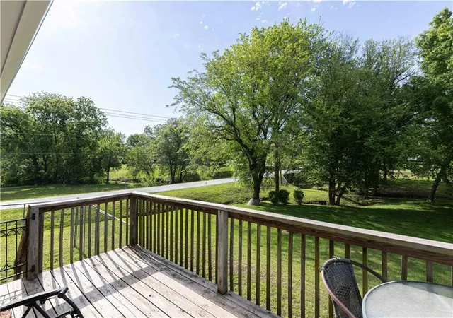2nd image of 210 E Swisher Dr, Clinton, MO 64735 | MLS# 2618767
