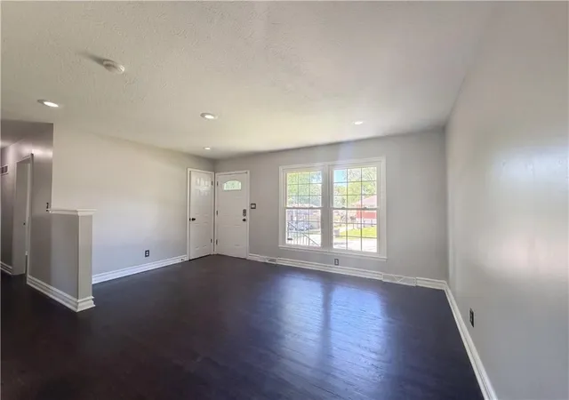 3rd image of 3809 S Drumm Ave, Independence, MO 64055 | MLS# 2618889