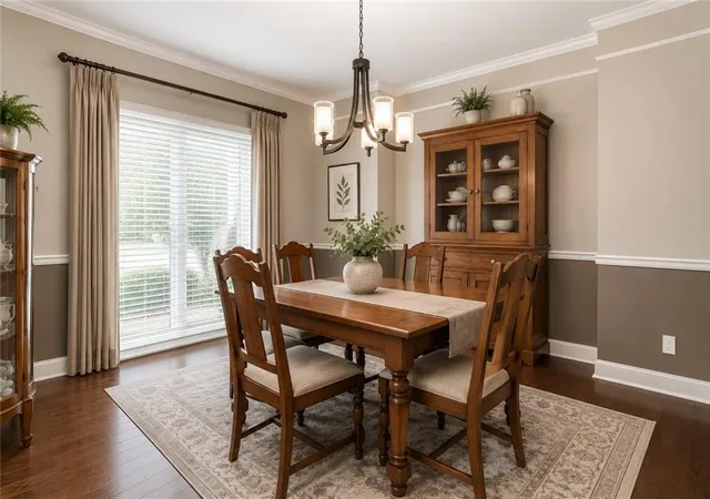4th image of 7611 Eicher Dr, Shawnee, KS 66217 | MLS# 2618898