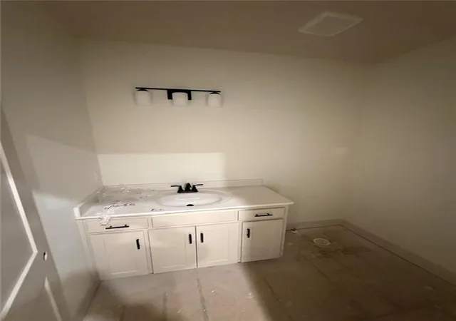Photo 4 of Single family home for sale at 12419 Morgan St, Excelsior Springs, MO 64024 | MLS# 2618979 | Listing updated on 2026-07-06