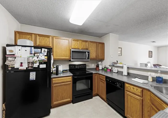 Homes for sale in Kansas City, MO | 5540 N Fairmount Ave, Kansas City, MO 64118 | MLS# 2619043