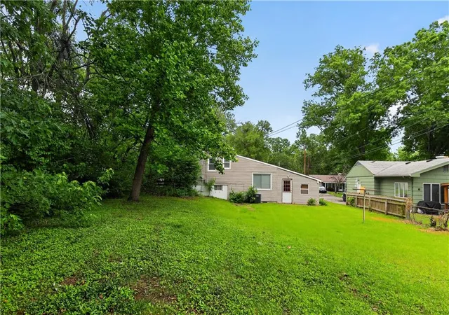 4th image of 8301 E 111Th Ter, Kansas City, MO 64134 | MLS# 2619044