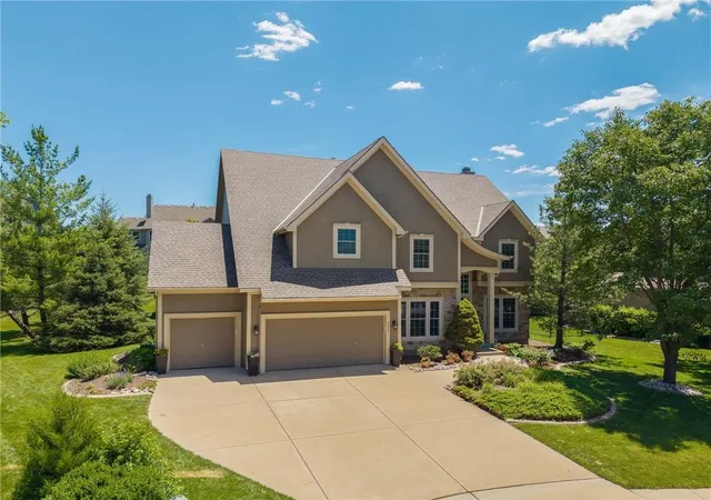 1st image of 9623 N Crescent Ct, Kansas City, MO 64157 | MLS# 2619096