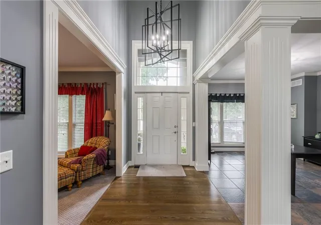 2nd image of 9623 N Crescent Ct, Kansas City, MO 64157 | MLS# 2619096