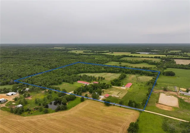 Homes for sale in El Dorado Springs, MO | 21346 S 2975 Rd, El Dorado Springs, MO 64744 | MLS# 2619106