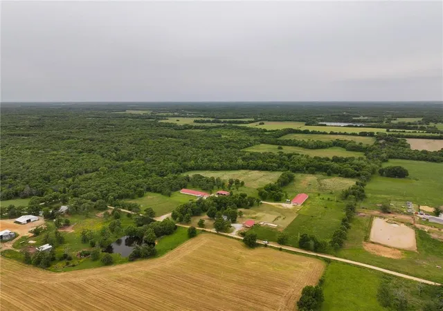 Homes for sale in El Dorado Springs, MO | 21346 S 2975 Rd, El Dorado Springs, MO 64744 | MLS# 2619106