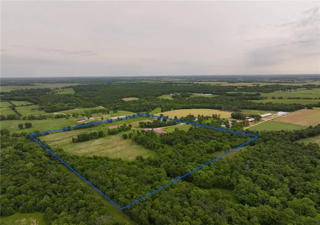 Homes for sale in El Dorado Springs, MO | 21346 S 2975 Rd, El Dorado Springs, MO 64744 | MLS# 2619106