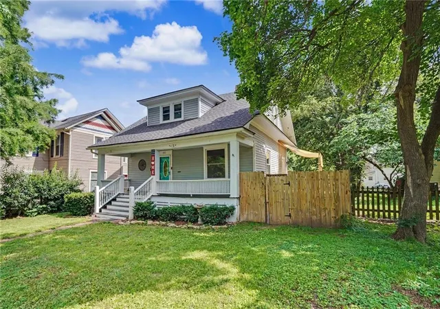 Homes for sale in Baldwin City, KS | 715 Jersey St, Baldwin City, KS 66006 | MLS# 2619189
