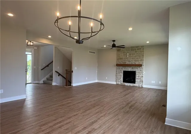 4th image of 31428 W 85th Terrace, De Soto, KS 66018 | MLS# 2619305