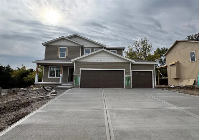 Photo 1 of Single family home for sale at 19779 W 122 Terrace, Olathe, KS 66061 | MLS# 2619321 | Listing updated on 2026-10-27