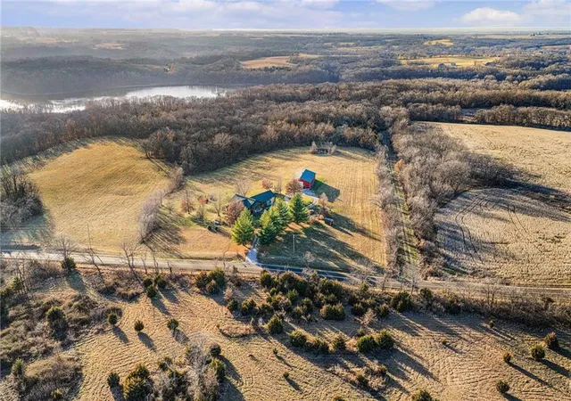 Photo 1 of Single family home for sale at 5050 Sw Over Hwy, Trimble, MO 64492 | MLS# 2619425 | Listing updated on 2026-10-05