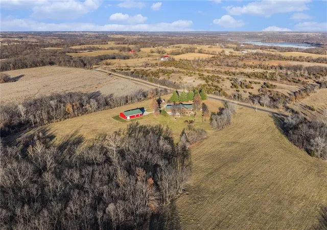 Photo 3 of Single family home for sale at 5050 Sw Over Hwy, Trimble, MO 64492 | MLS# 2619425 | Listing updated on 2026-10-05