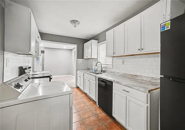 Photo 4 of Single family home for sale at 5942 Wabash Ave, Kansas City, MO 64130 | MLS# 2619428 | Listing updated on 2026-08-27