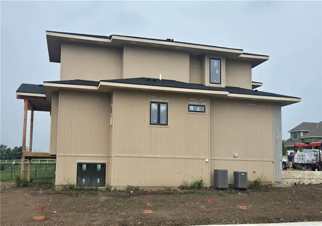 3rd image of 12501 W 184th Street, Bucyrus, KS 66013 | MLS# 2619483