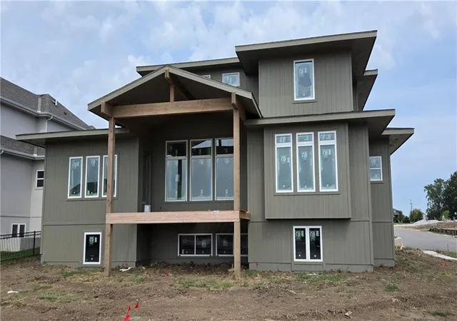 Photo 4 of Single family home for sale at 12501 W 184th Street, Bucyrus, KS 66013 | MLS# 2619483 | Listing updated on 2026-10-09