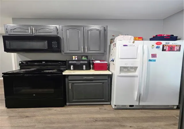 Homes for sale in Pittsburg, KS | 422 W 9Th St, Pittsburg, KS 66762 | MLS# 2619506