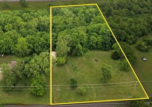 3rd image of Kansas Ave, Bonner Springs, KS 66012 | MLS# 2619605