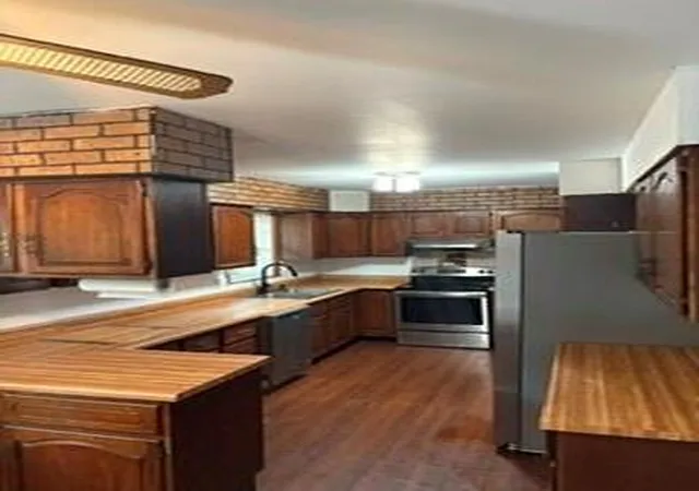4th image of 3603 Karnes Rd, Saint Joseph, MO 64506 | MLS# 2619612