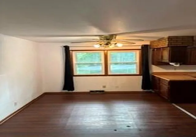 5th image of 3603 Karnes Rd, Saint Joseph, MO 64506 | MLS# 2619612