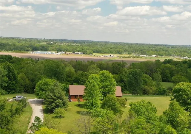 Photo 1 of Single family home for sale at 16413 Nation Rd, Kearney, MO 64060 | MLS# 2619660 | Listing updated on 2026-07-22