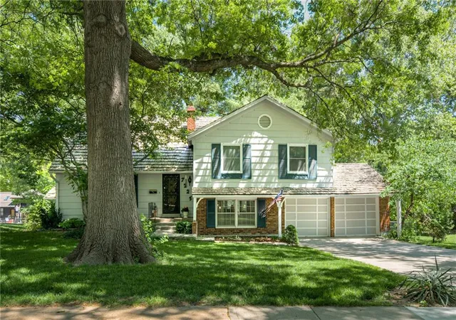 Homes for sale in Prairie Village, KS | 7225 Booth St, Prairie Village, KS 66208 | MLS# 2619679