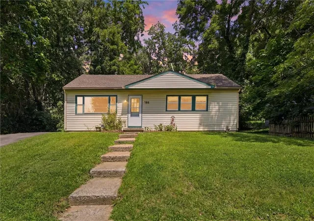 Homes for sale in Kansas City, KS | 705 N 81st Ter, Kansas City, KS 66112 | MLS# 2619723