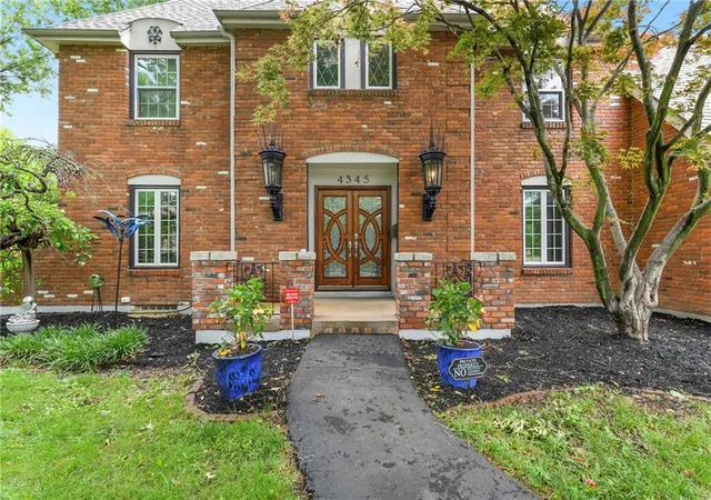 1st image of 4345 Dover Ave, Independence, MO 64055 | MLS# 2619748