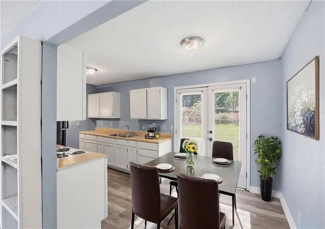Photo 3 of Sale Pending at 4300 S Liberty St, Independence, MO 64055 | MLS# 2619765 | Listing updated on 2026-10-03
