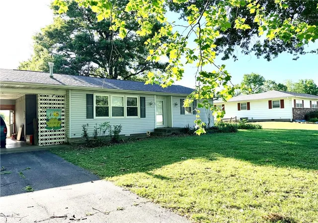 Homes for sale in Lamar, MO | 97 5Th Ln, Lamar, MO 64759 | MLS# 2619767