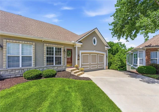 2nd image of 3604 S Bolger Ct, Independence, MO 64055 | MLS# 2619768