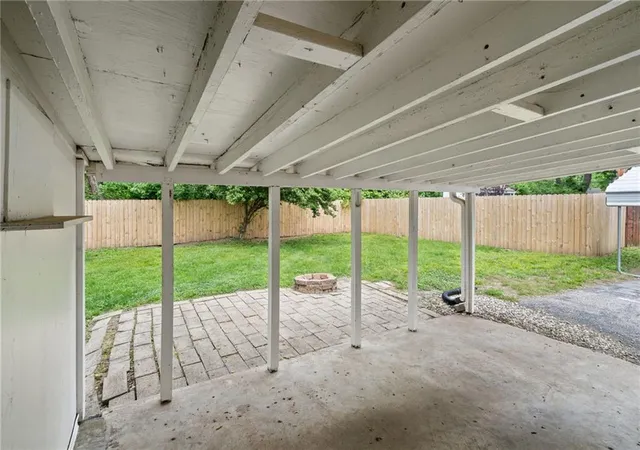 31st image of 9022 Grand Ave, Kansas City, MO 64114 | MLS# 2619917