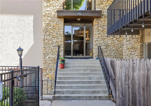 1st image of 4511 Headwood Dr #5, Kansas City, MO 64111 | MLS# 2619952