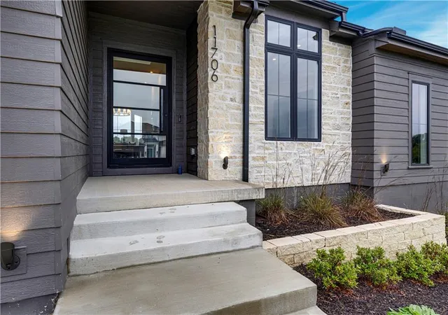 Photo 2 of Single family home for sale at 11706 W 181st Terrace, Overland Park, KS 66013 | MLS# 2619962 | Listing updated on 2026-10-22