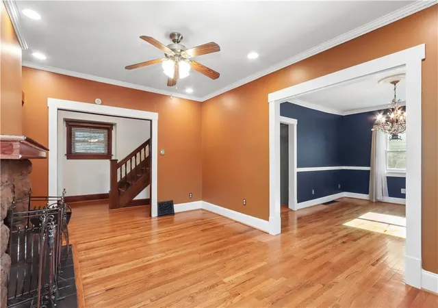 5th image of 3925 Manheim Rd, Kansas City, MO 64110 | MLS# 2620048