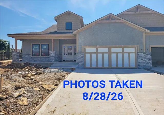 Photo 1 of Single family home for sale at 13046 S Constance St, Olathe, KS 66062 | MLS# 2620053 | Listing updated on 2026-08-28