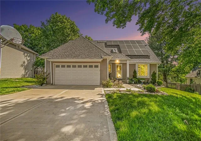 1st image of 2404 Ne Mill Crk N/a, Blue Springs, MO 64014 | MLS# 2620083