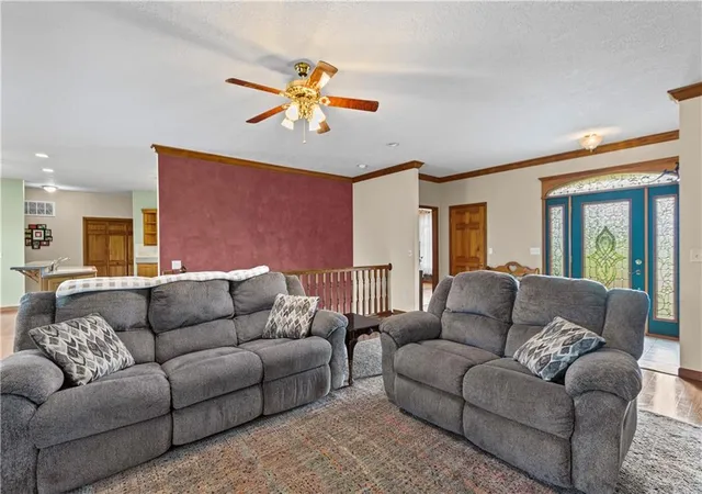 Homes for sale in Iola, KS | 819 Pryor St, Iola, KS 66749 | MLS# 2620106