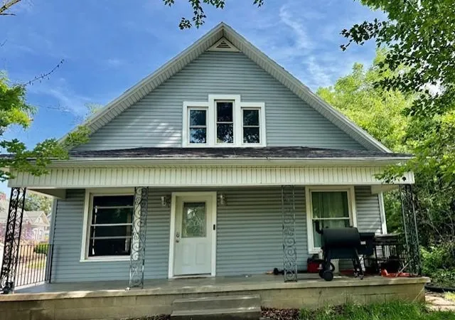 Photo 1 of Sale Pending at 3001 Angelique St, Saint Joseph, MO 64501 | MLS# 2620154 | Listing updated on 2026-09-02