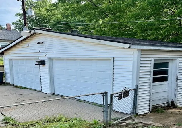 Photo 5 of Sale Pending at 3001 Angelique St, Saint Joseph, MO 64501 | MLS# 2620154 | Listing updated on 2026-09-02
