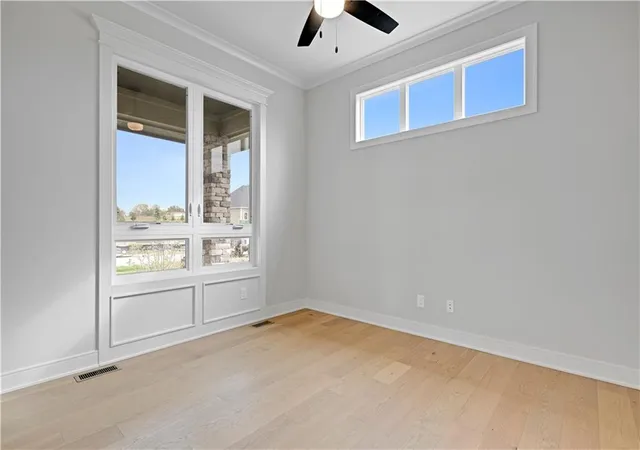 Photo 4 of Single family home for sale at 17321 Earnshaw St, Overland Park, KS 66221 | MLS# 2620238 | Listing updated on 2026-10-07