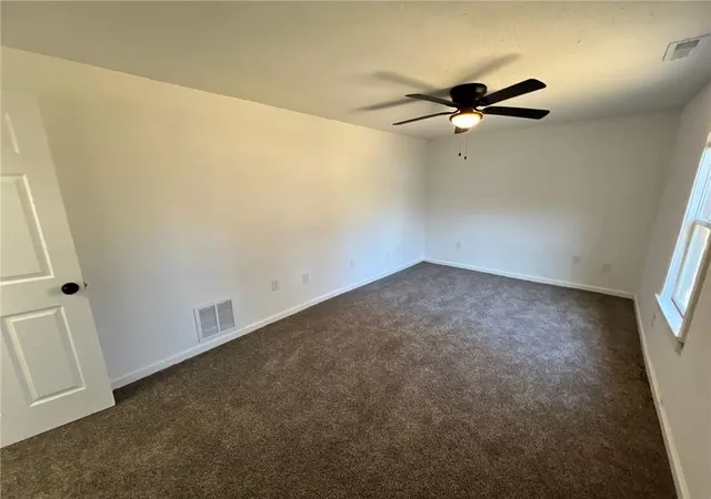5th image of 2019 Sunset Dr, Oak Grove, MO 64075 | MLS# 2620240