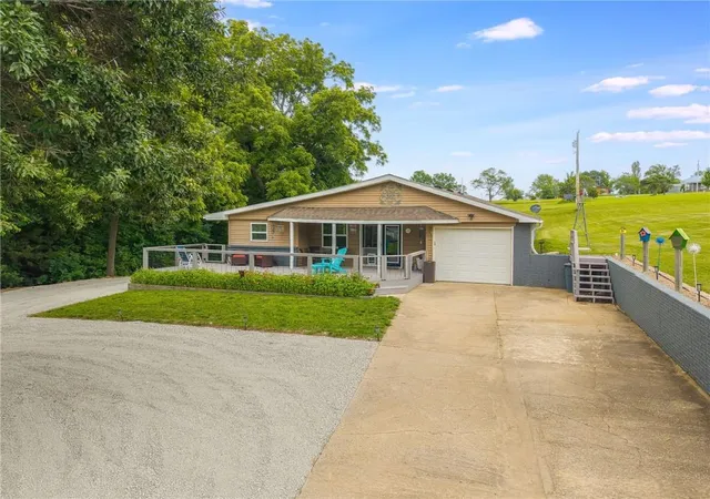 Homes for sale in Gallatin, MO | 143 Lake Viking Ter, Gallatin, MO 64640 | MLS# 2620253