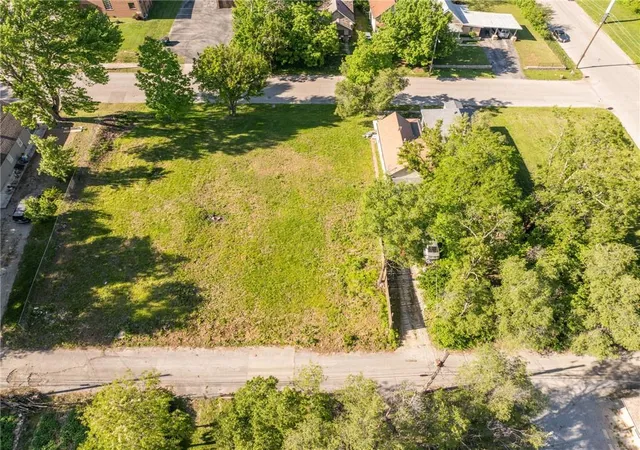 Photo 3 of Land for sale at 1211 Armstrong Ave, Kansas City, KS 66102 | MLS# 2620309 | Listing updated on 2026-05-18