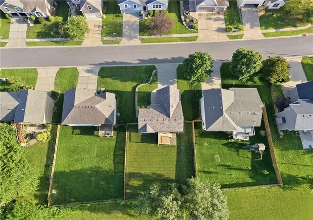 3rd image of 11448 Parkview Ave, Kansas City, KS 66109 | MLS# 2620324