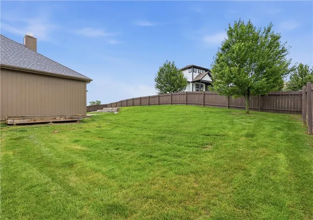 Homes for sale in De Soto, KS | 34533 W 82nd St, De Soto, KS 66018 | MLS# 2620389