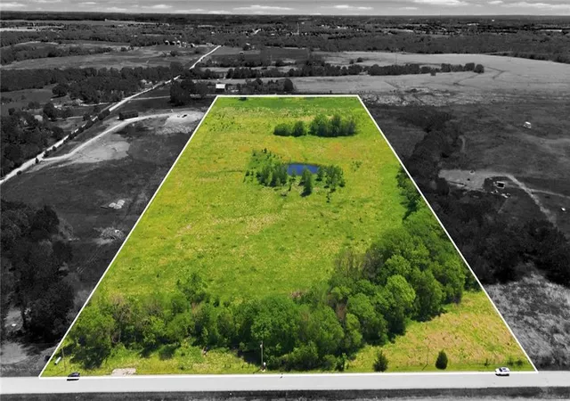 Homes for sale in Paola, KS | 00000 Crescent Hill Rd, Paola, KS 66071 | MLS# 2620404