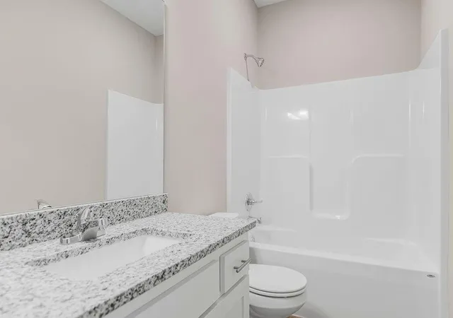 30th image of 700 Blazing Star Dr, Raymore, MO 64083 | MLS# 2620436