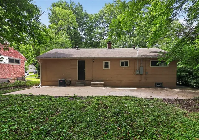 2nd image of 7807 Ruskin Wy, Kansas City, MO 64134 | MLS# 2620447