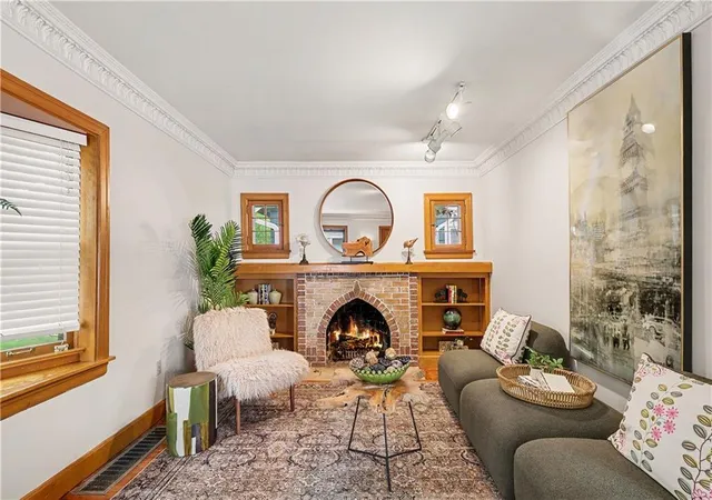 3rd image of 728 E 63Rd Ter, Kansas City, MO 64110 | MLS# 2620460